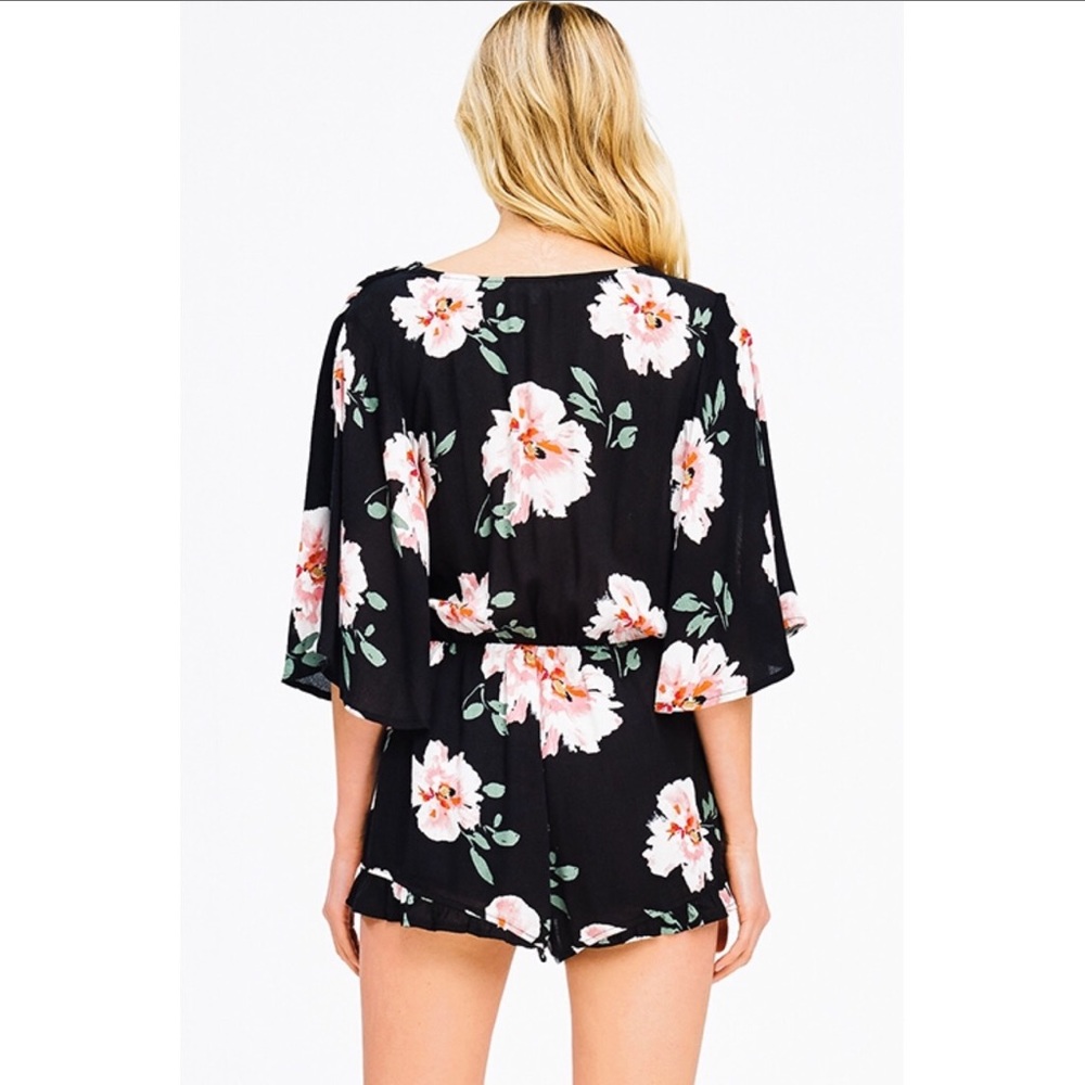 Black Floral V-Neck Ruffle Hem Angel Boho Romper - Picture 6 of 8